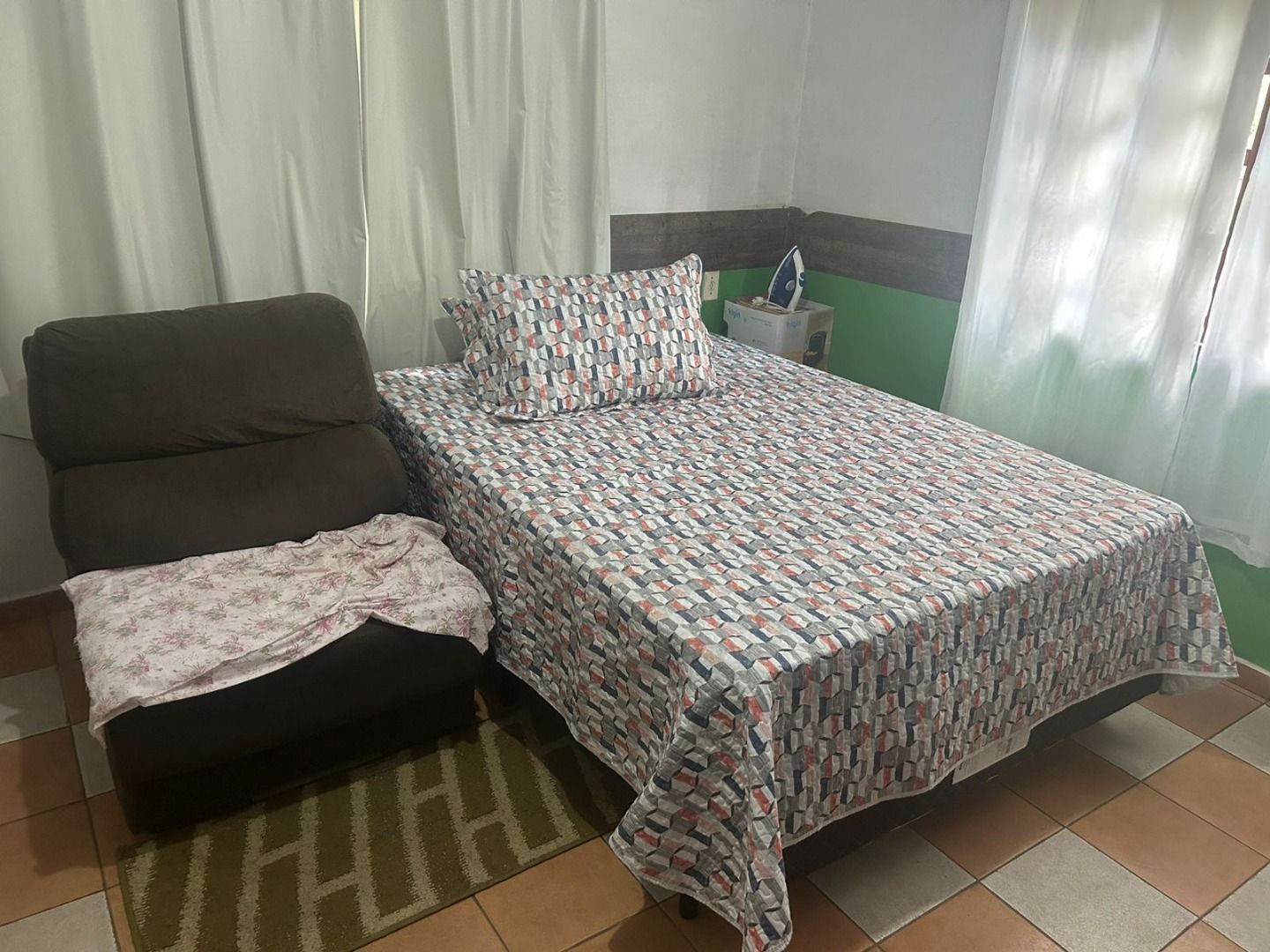 Casa à venda no Primeiro de Maio: 