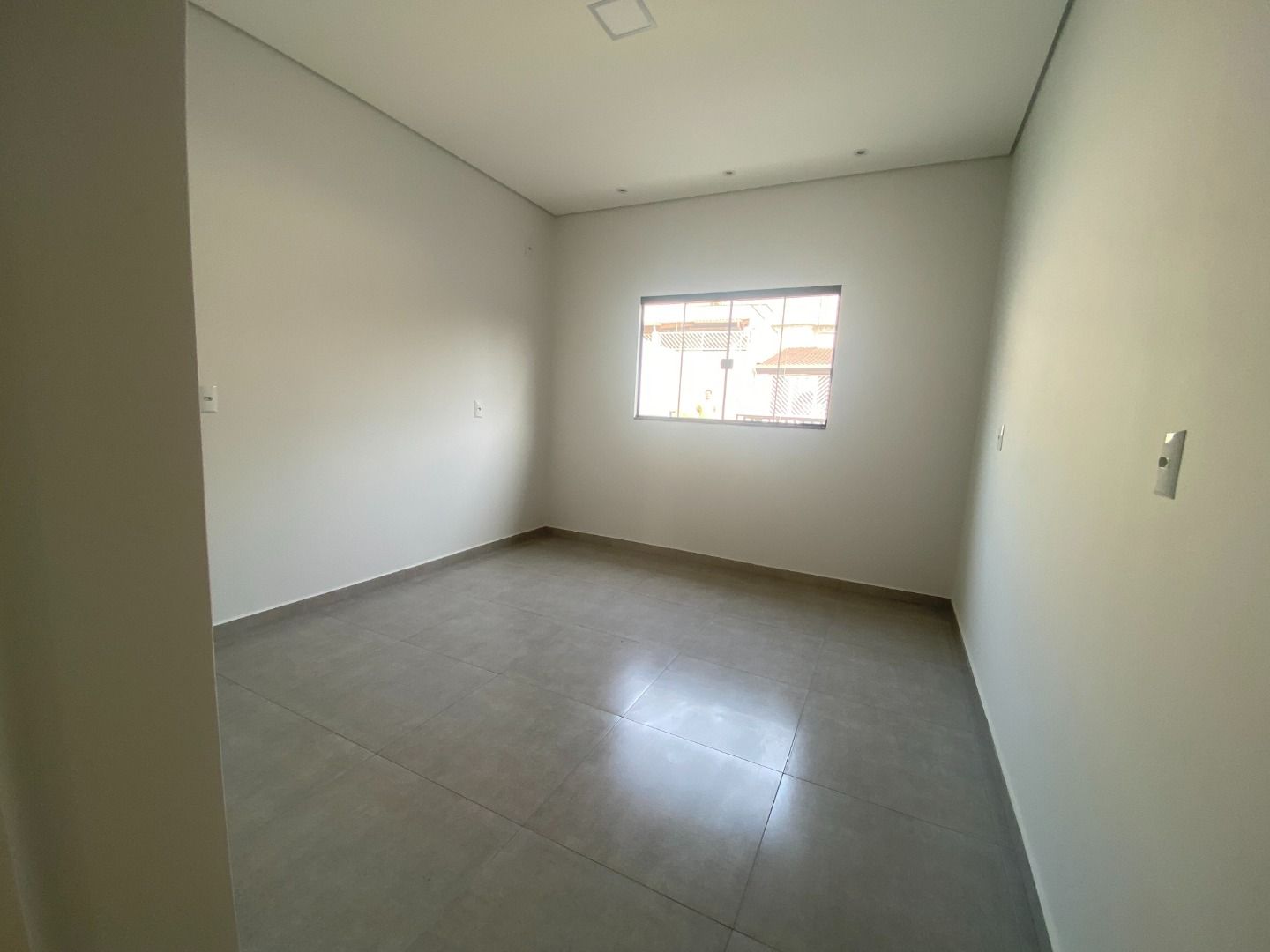 Casa à venda no Limoeiro: 