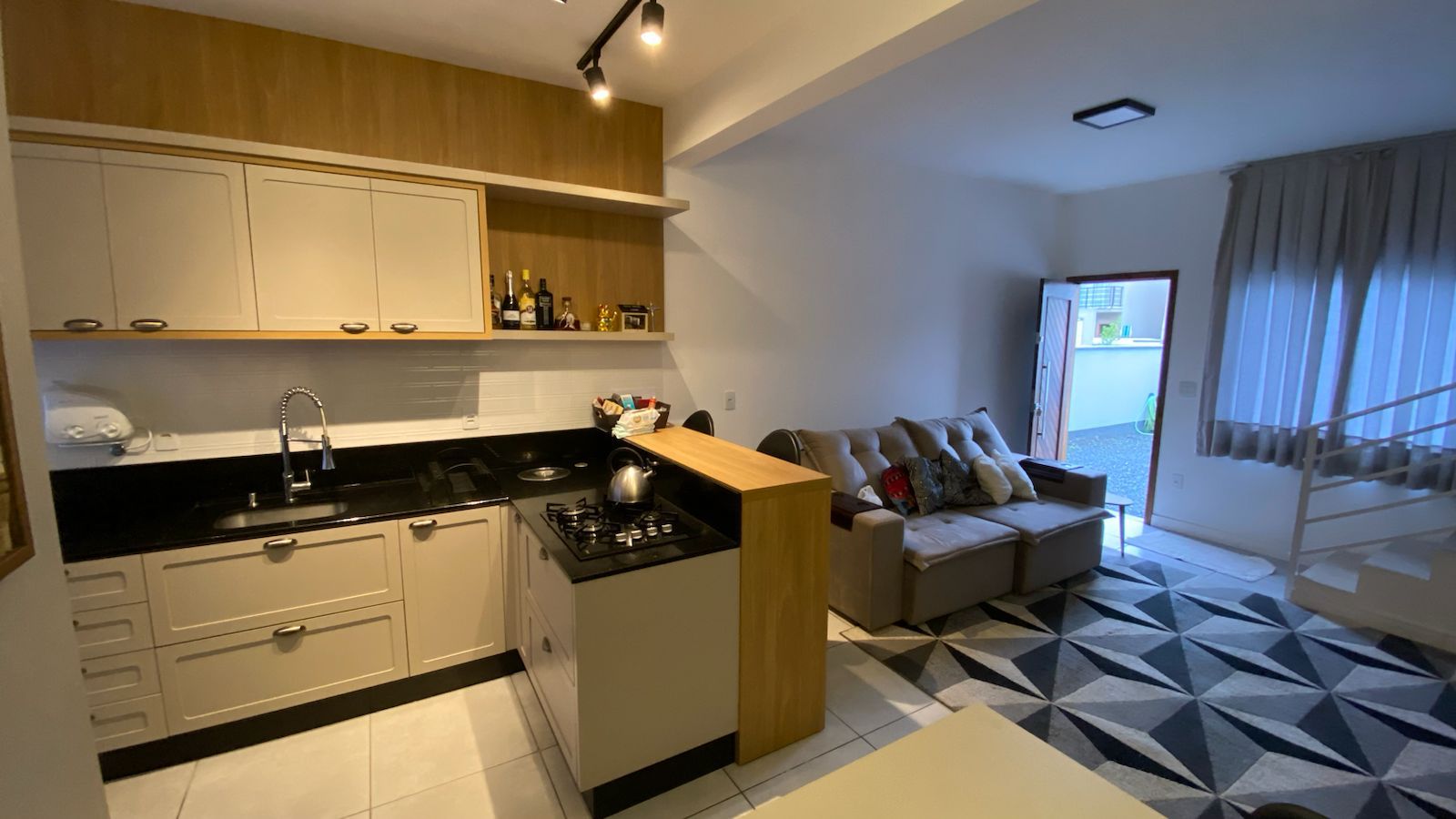 Casa à venda no Limeira Baixa: 