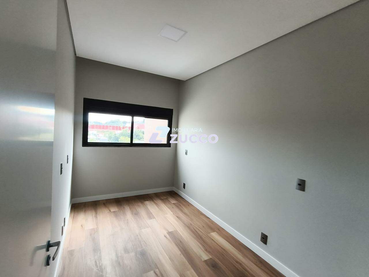 Casa à venda no Limoeiro: 