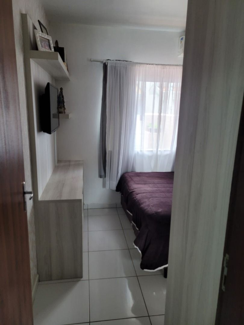 Casa à venda no Bateas: 