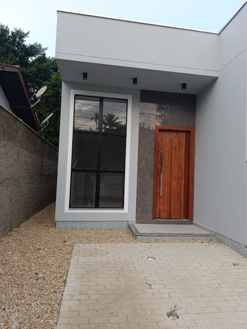 Casa à venda no Dom Joaquim: 