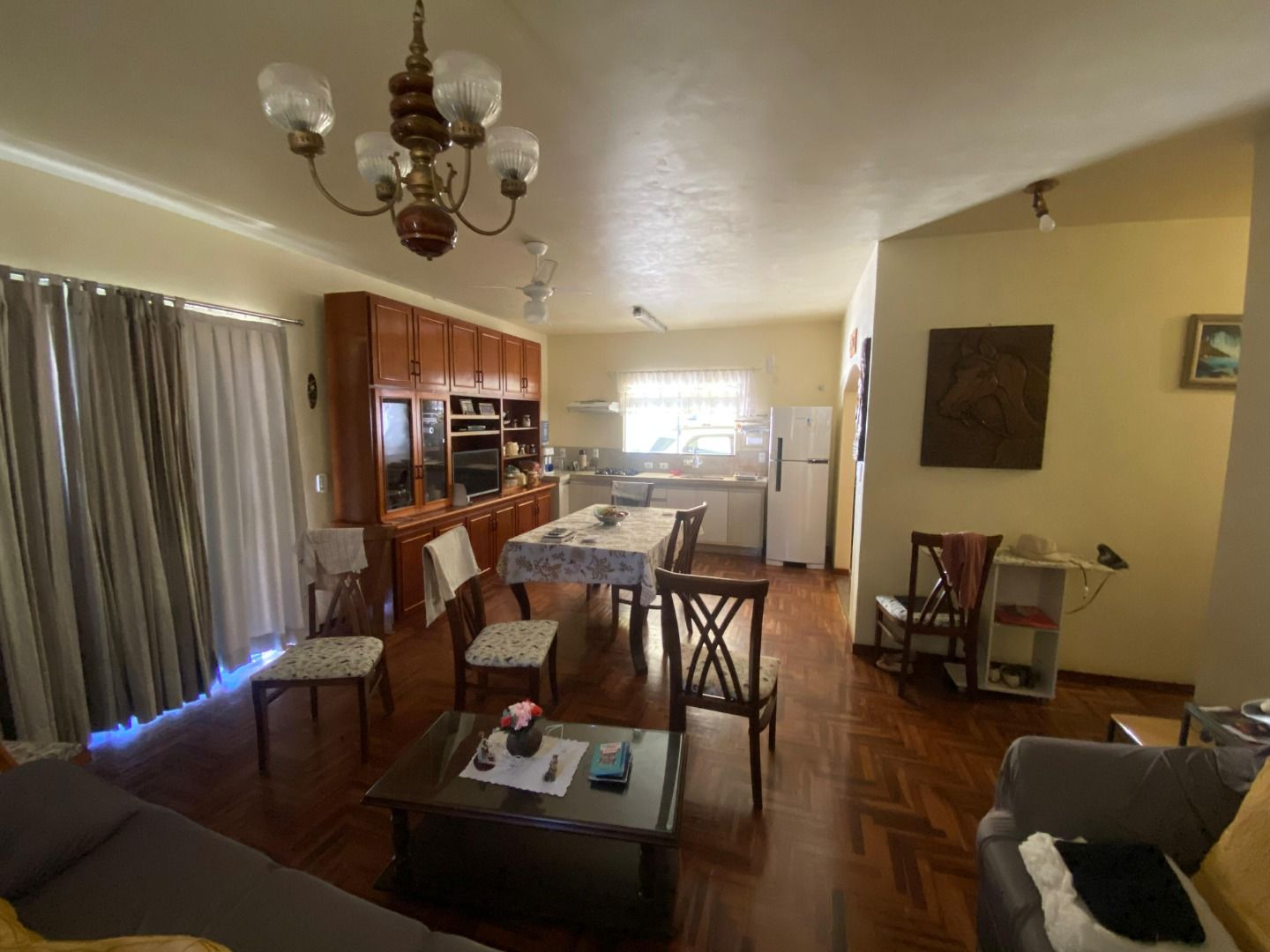 Casa à venda no Primeiro de Maio: 