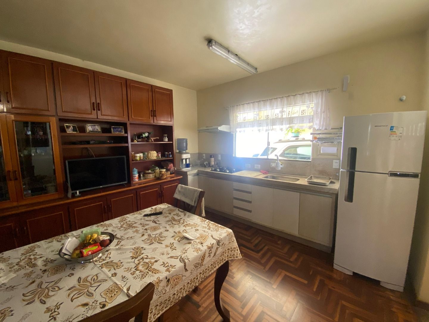 Casa à venda no Primeiro de Maio: 