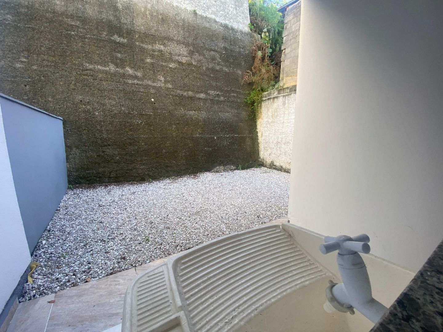 Casa à venda no Tomaz Coelho: 