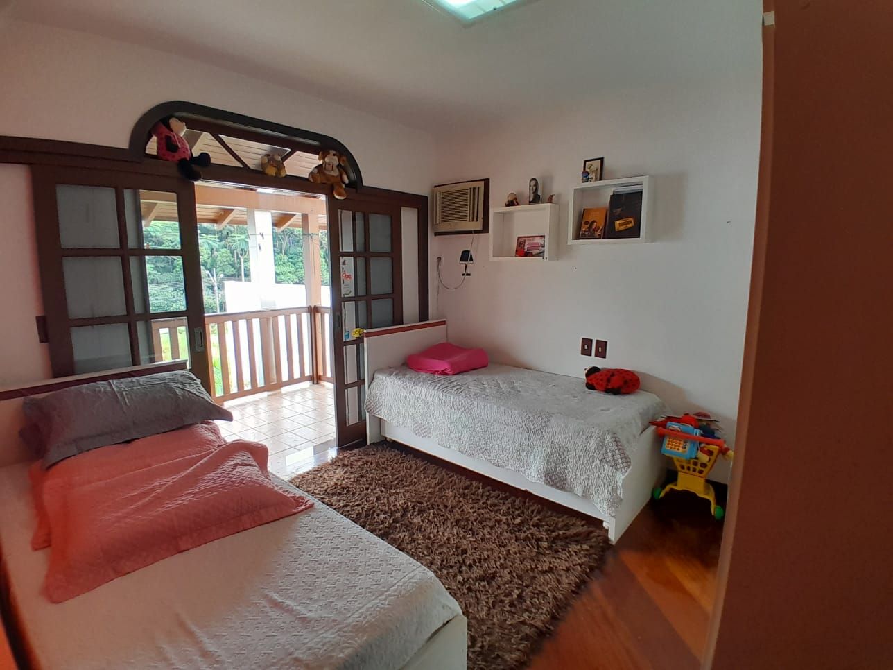 Casa à venda no Maluche: 