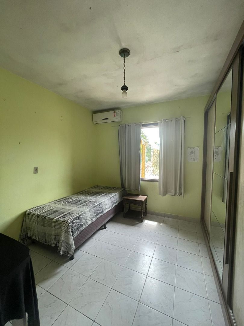 Casa à venda no Maluche: 