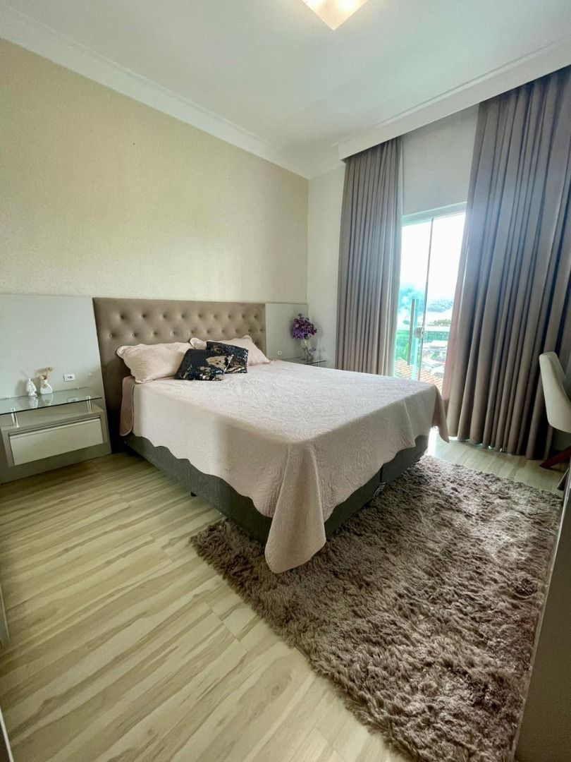 Casa à venda no Dom Joaquim: 