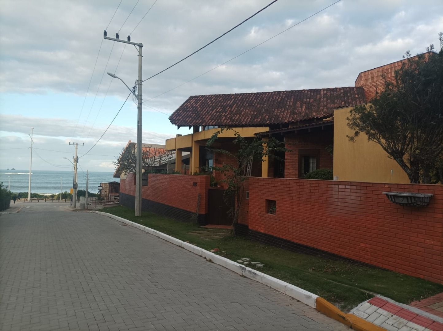 Casa à venda no Itacolomi: 