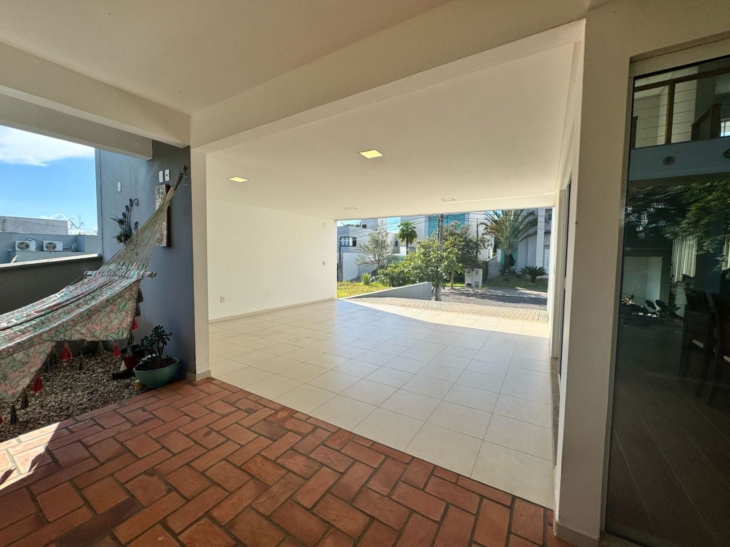 Casa à venda no Primeiro de Maio: 