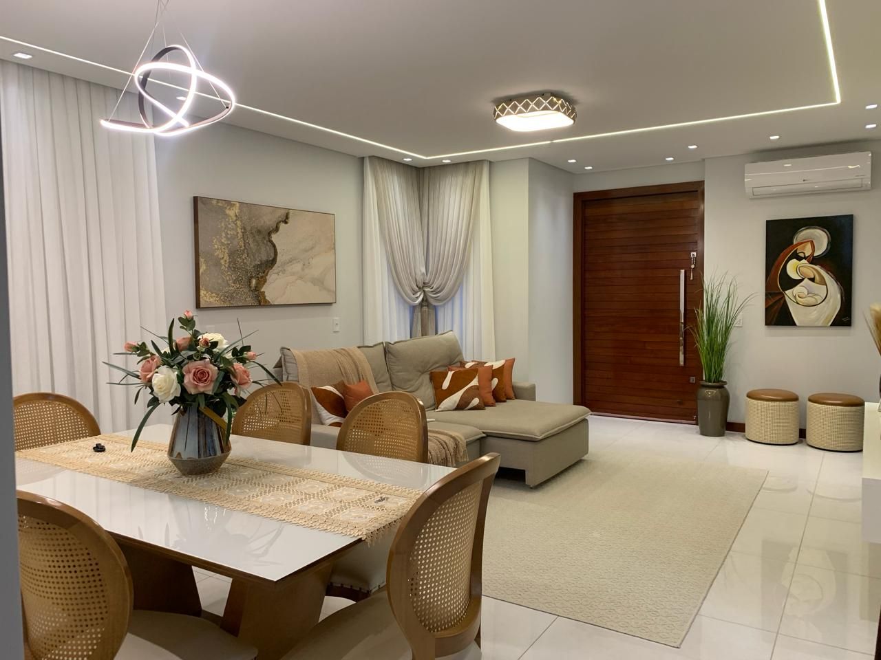 Casa à venda no Cedrinho: 