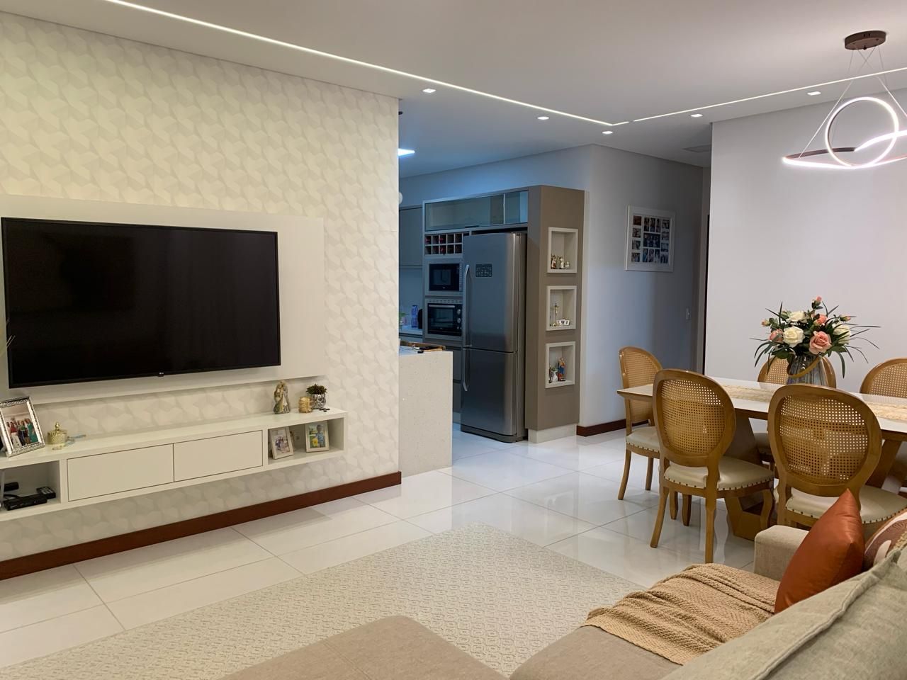 Casa à venda no Cedrinho: 