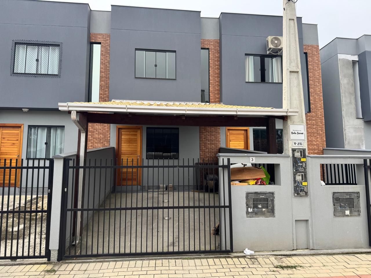 Casa à venda no Azambuja: 