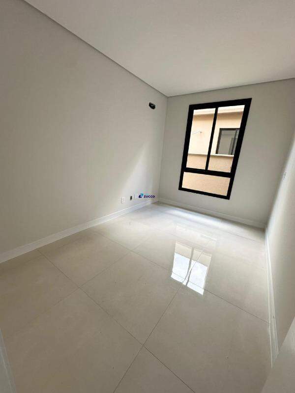 Casa à venda no Aimore: 