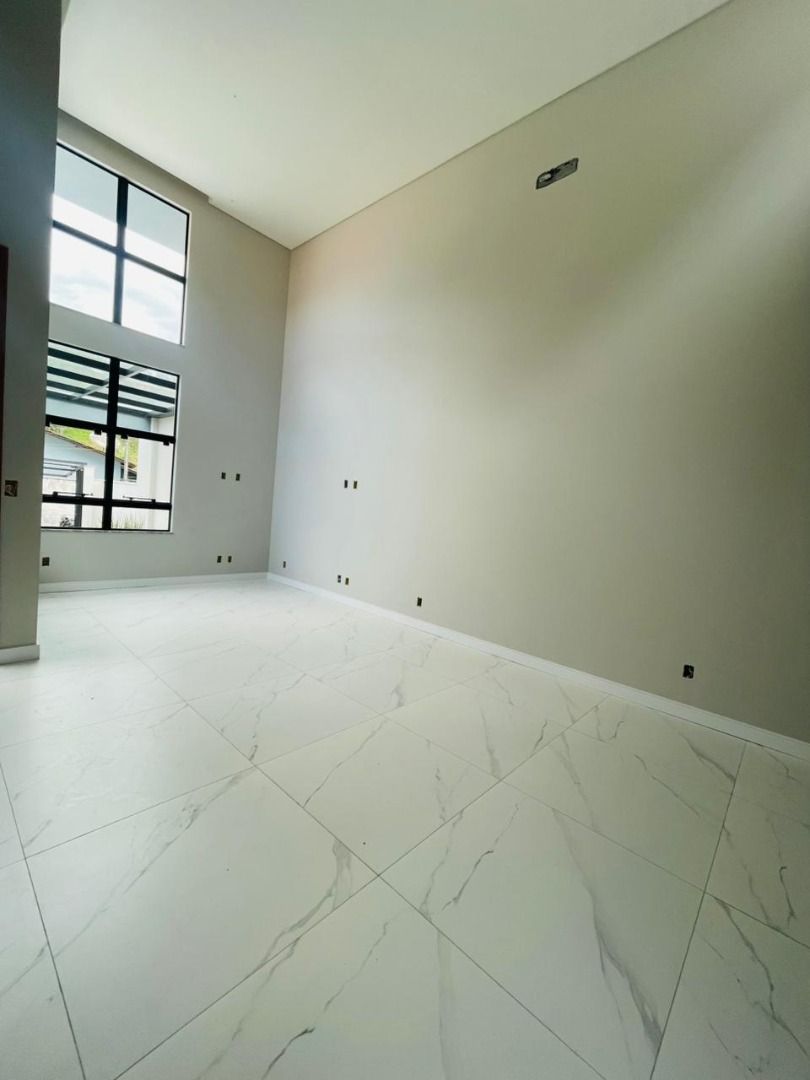 Casa à venda no São Pedro: 