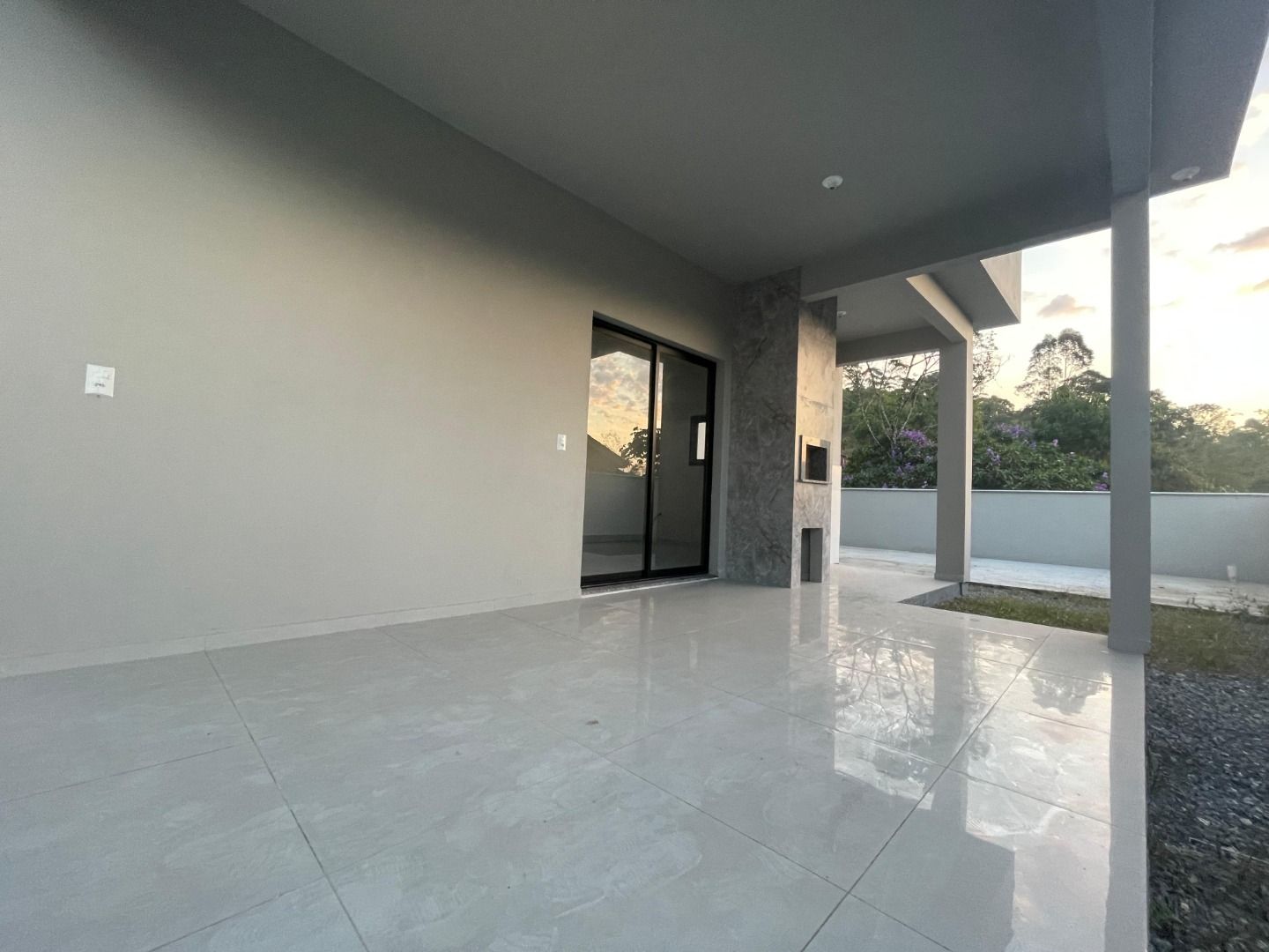 Casa à venda no Guabiruba sul: 