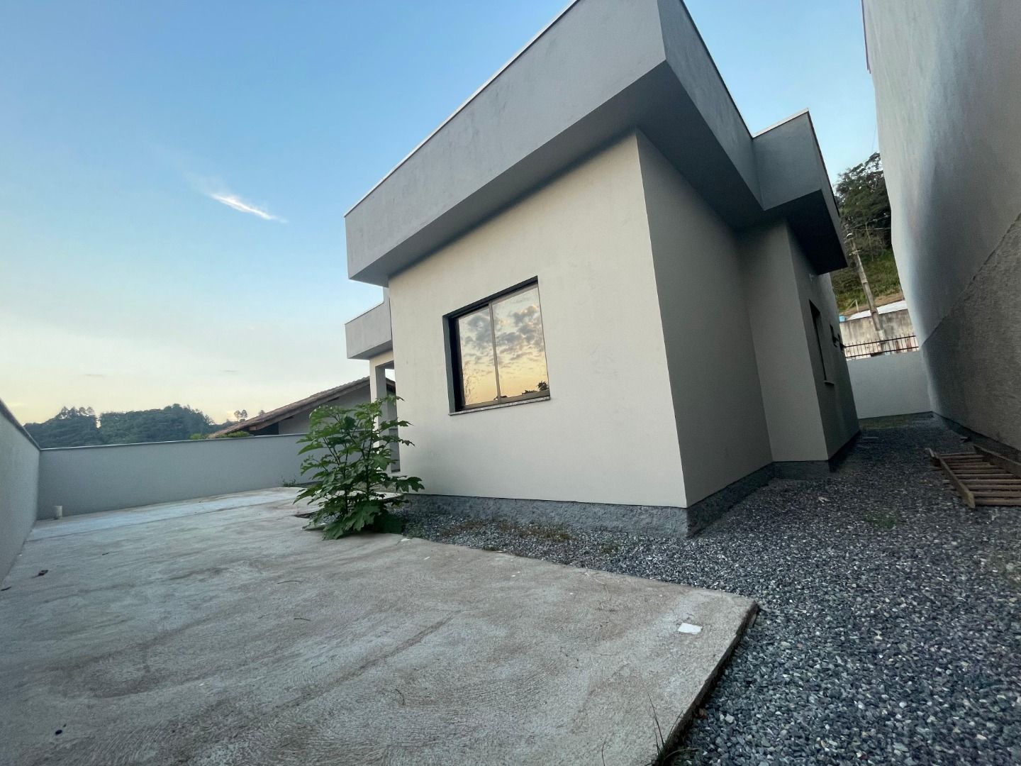 Casa à venda no Guabiruba sul: 