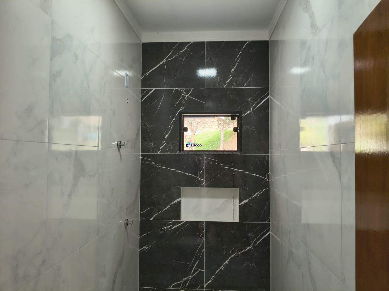 Casa à venda no Lageado Baixo: 