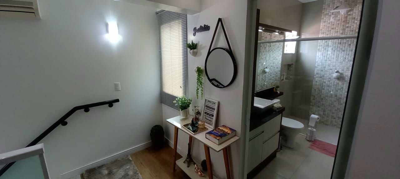 Casa à venda no Limoeiro: 