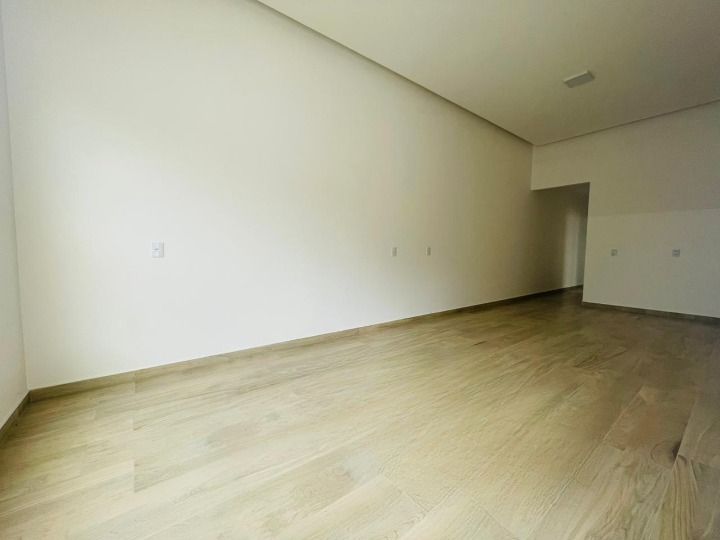 Casa à venda no Dom Joaquim: 