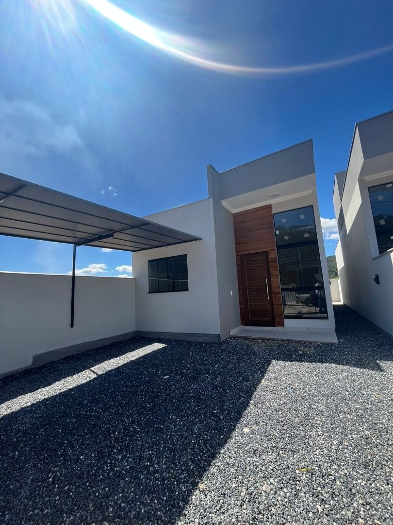 Casa à venda no Dom Joaquim: 