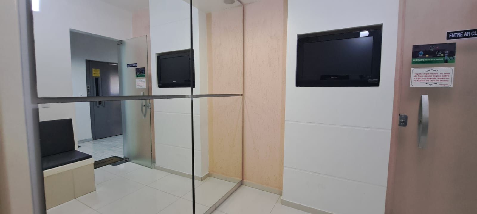 Sala à venda no Centro 1: 