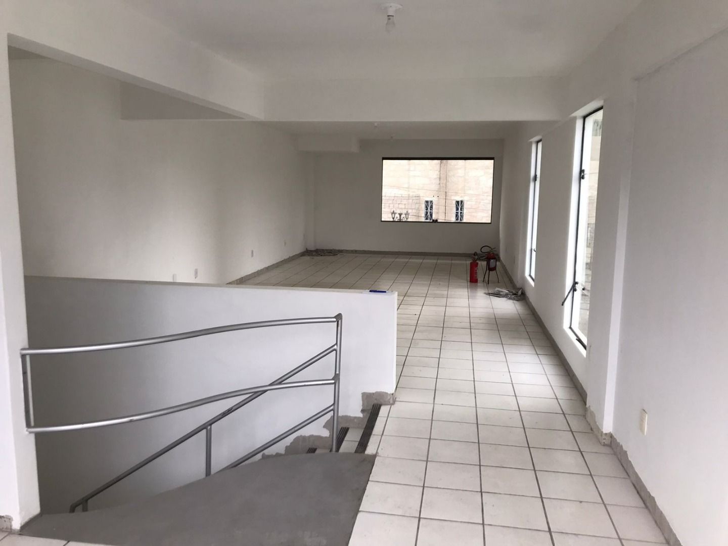 Sala à venda no Centro 1: 