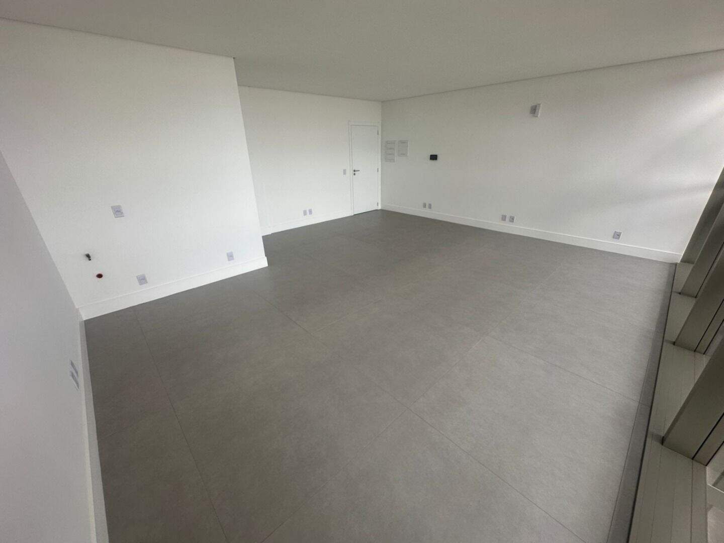 Sala para aluguel no Centro: 