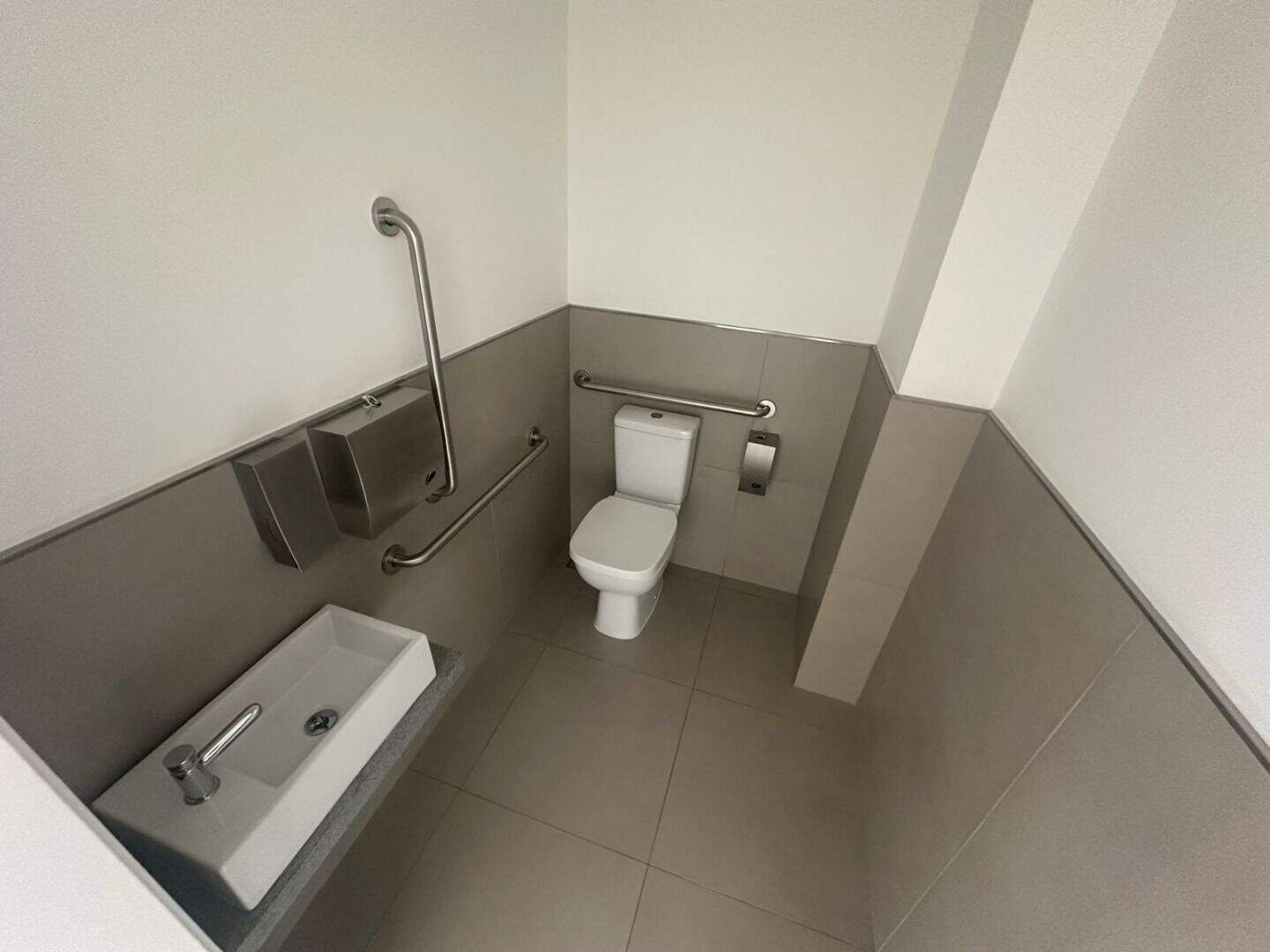 Sala para aluguel no Centro: 