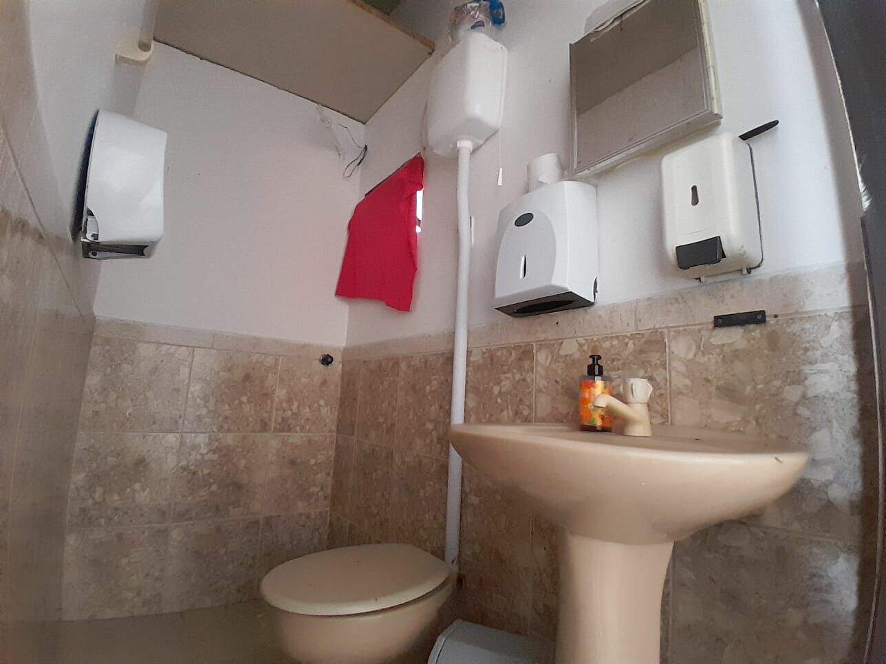 Sala para aluguel no Primeiro de Maio: 