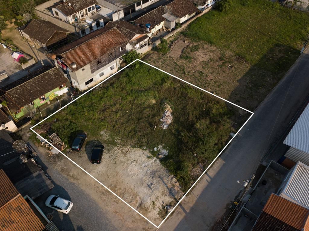 Terreno à venda no Centro: 