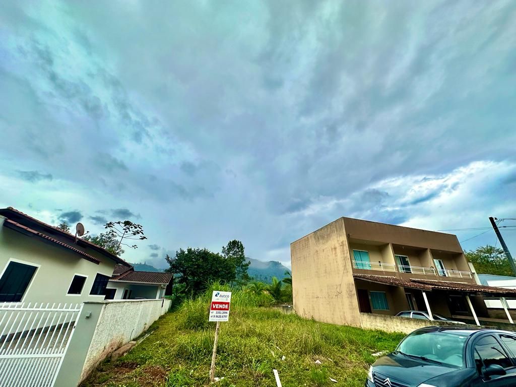 Terreno à venda no Guabiruba sul: 