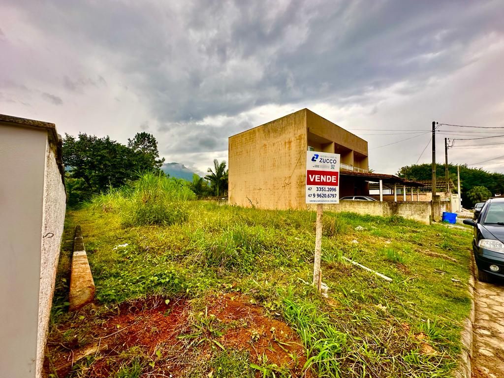 Terreno à venda no Guabiruba sul: 