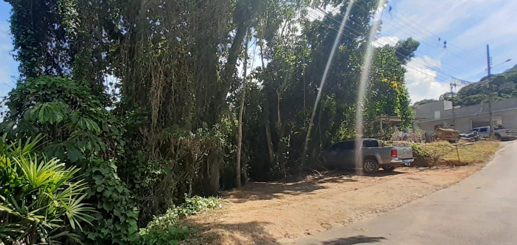 Terreno à venda no Primeiro de Maio: 