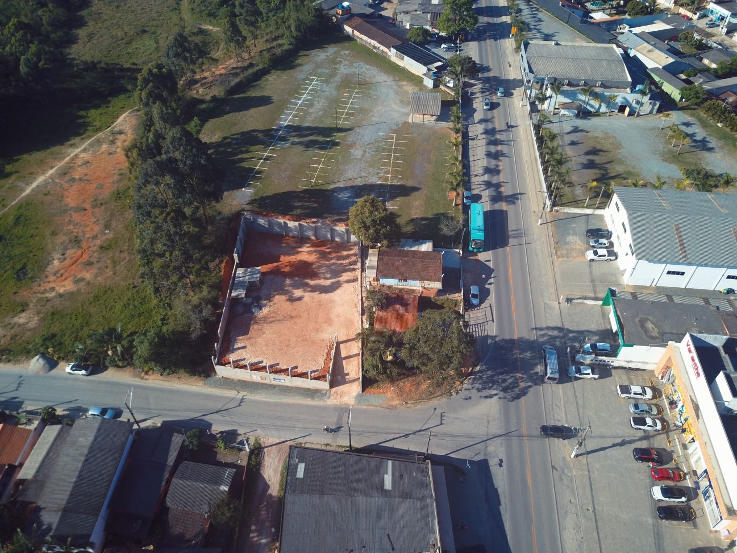 Terreno à venda no Centro: 