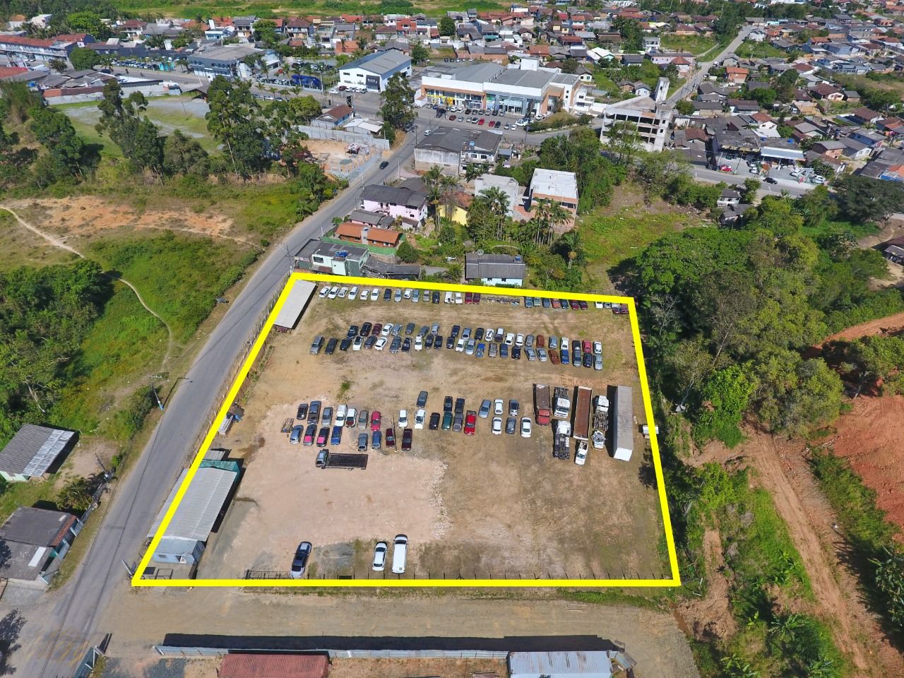 Terreno à venda no Centro: 