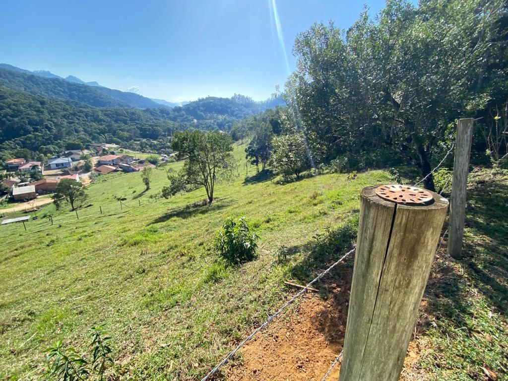 Terreno à venda no Cedro Alto: 