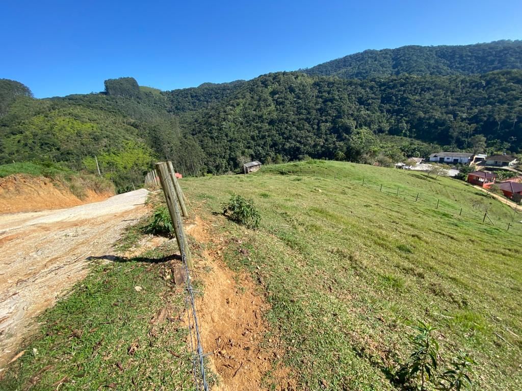 Terreno à venda no Cedro Alto: 