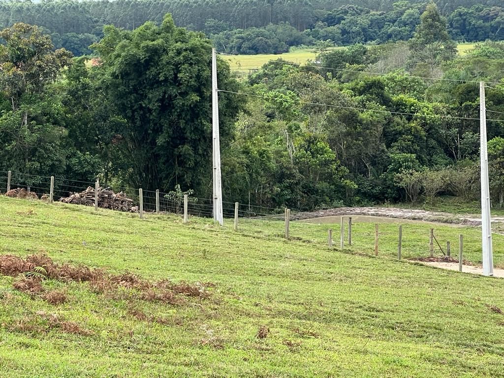 Terreno à venda no Morro Alto: 