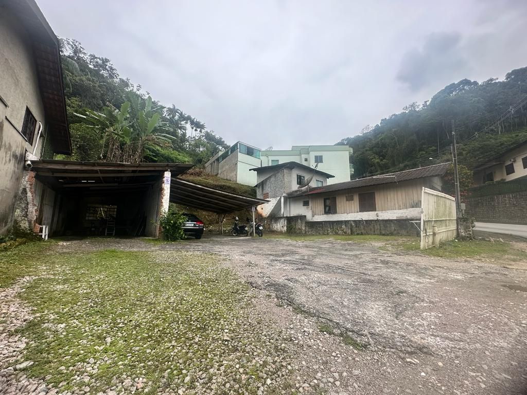 Terreno à venda no Centro: 