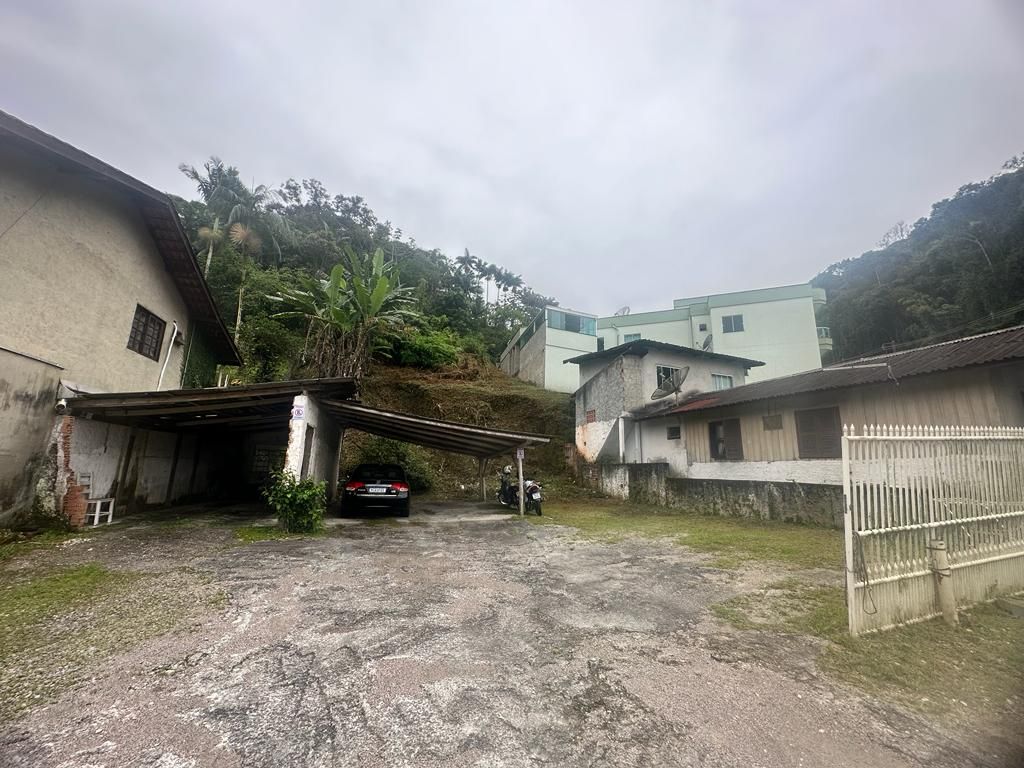 Terreno à venda no Centro: 