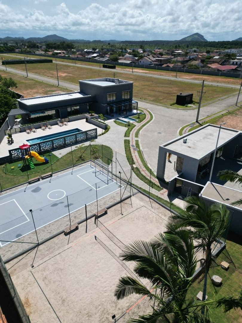 Terreno à venda no Centro: 