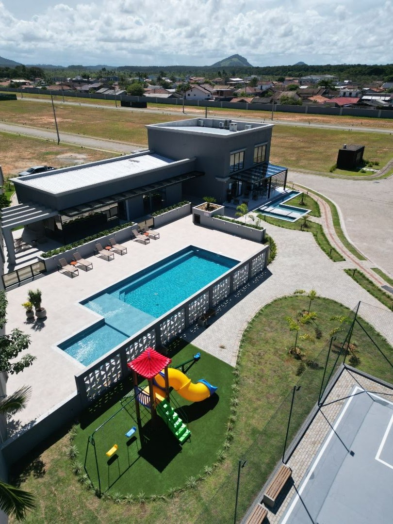 Terreno à venda no Centro: 