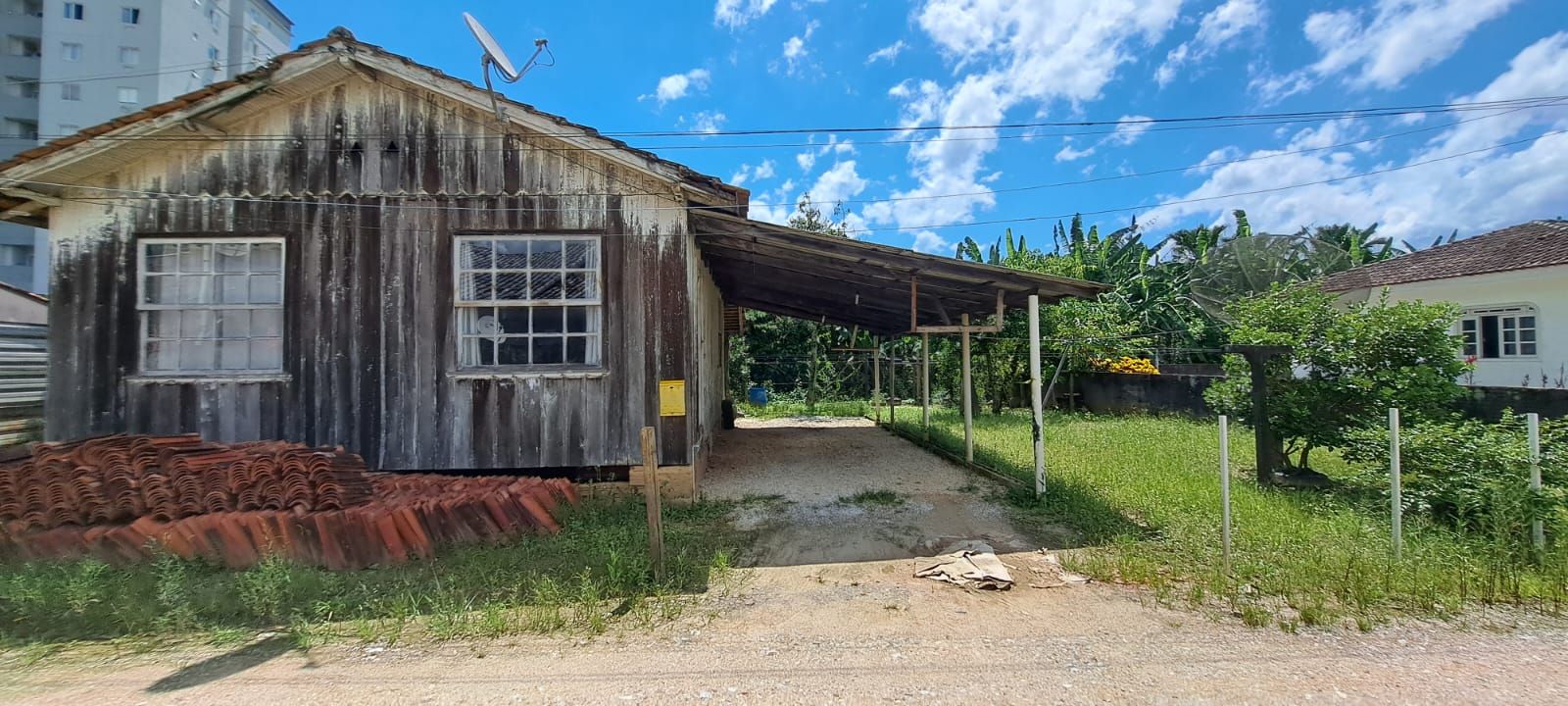 Terreno à venda no Santa Terezinha: 