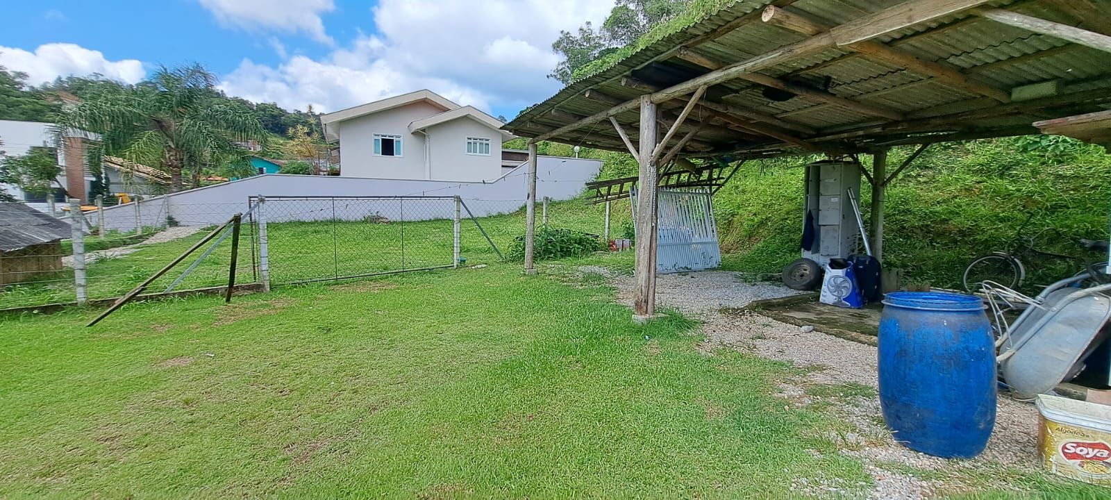 Terreno à venda no Limeira Baixa: 