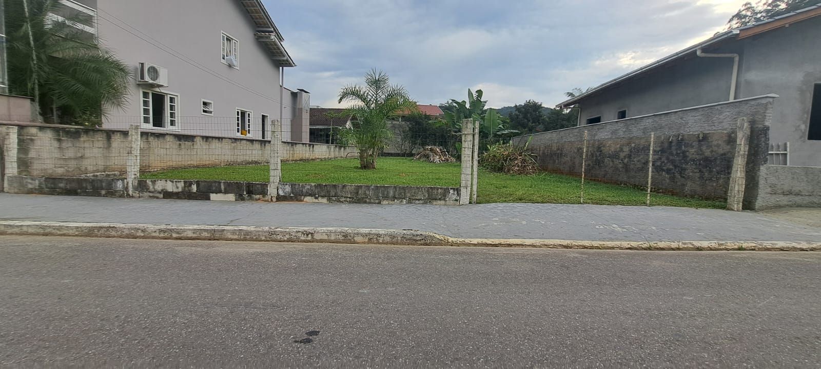 Terreno à venda no São Pedro: 