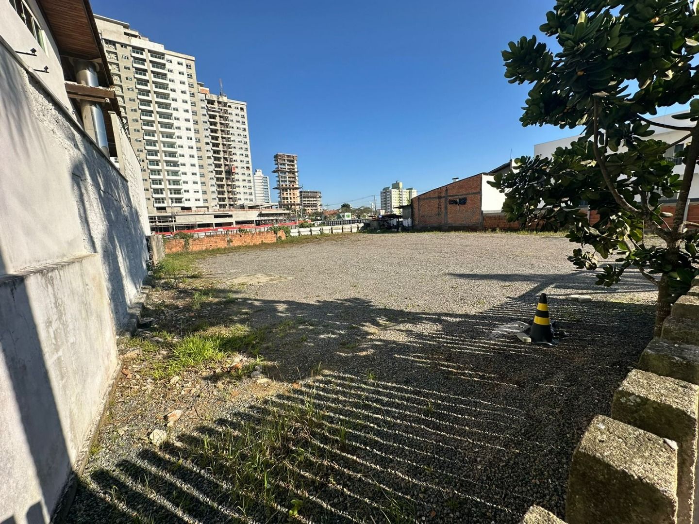 Terreno à venda no Itacolomi: 