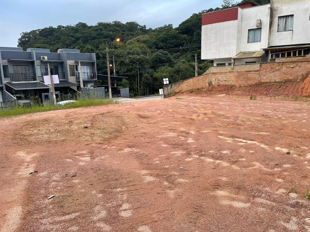 Terreno à venda no São Sebastião: 