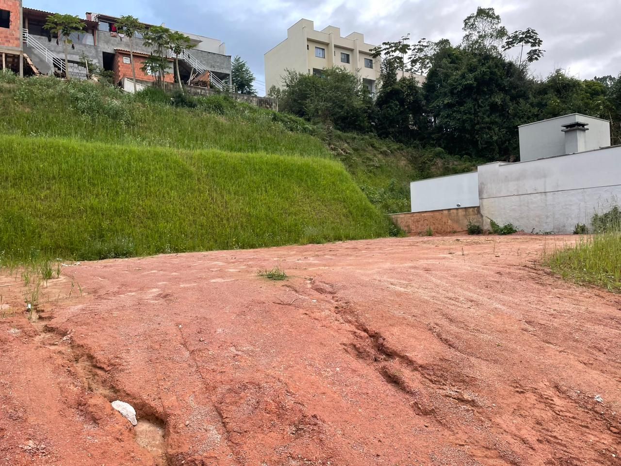 Terreno à venda no São Sebastião: 