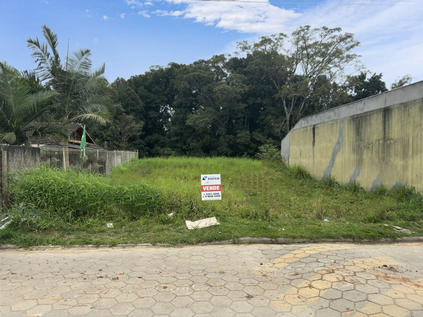 Terreno à venda no Itacolomi: 